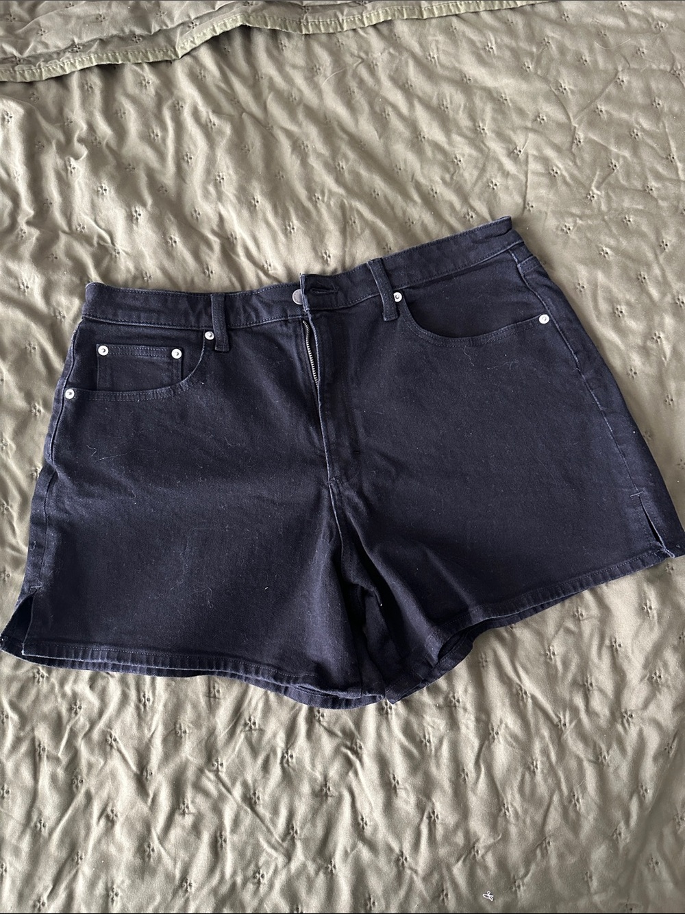 Classic Women's Black A-Line Shorts